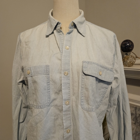Light Blue Denim Cotton Shirt 👕 - Picture 6 of 7